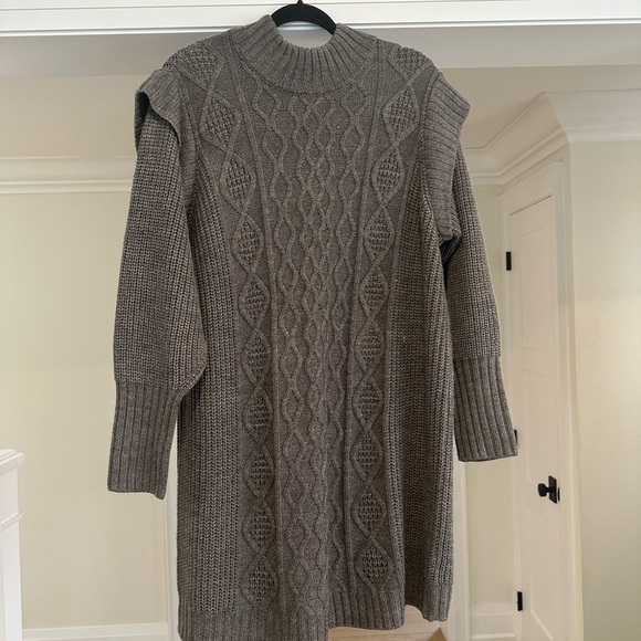 Joe Fresh Grey Crew Neck Cable Knit Sweater Dress - Size 1X - Picture 1 of 7